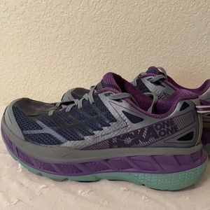 Hoka One One Stinson ATR 4 nearly new!